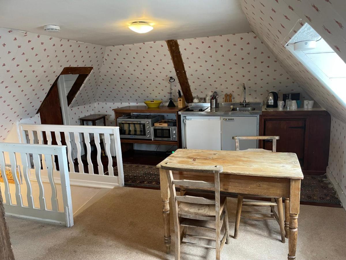 Little Park Farm Queen Anne Farmhouse & Apartments Stratfield Mortimer Екстер'єр фото