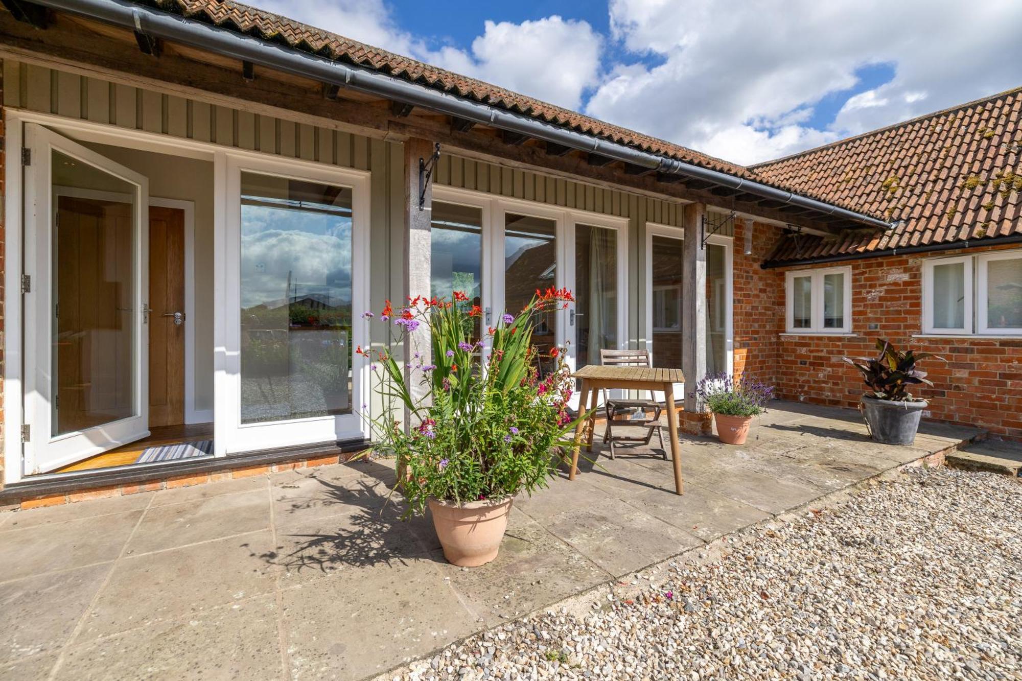 Little Park Farm Queen Anne Farmhouse & Apartments Stratfield Mortimer Екстер'єр фото
