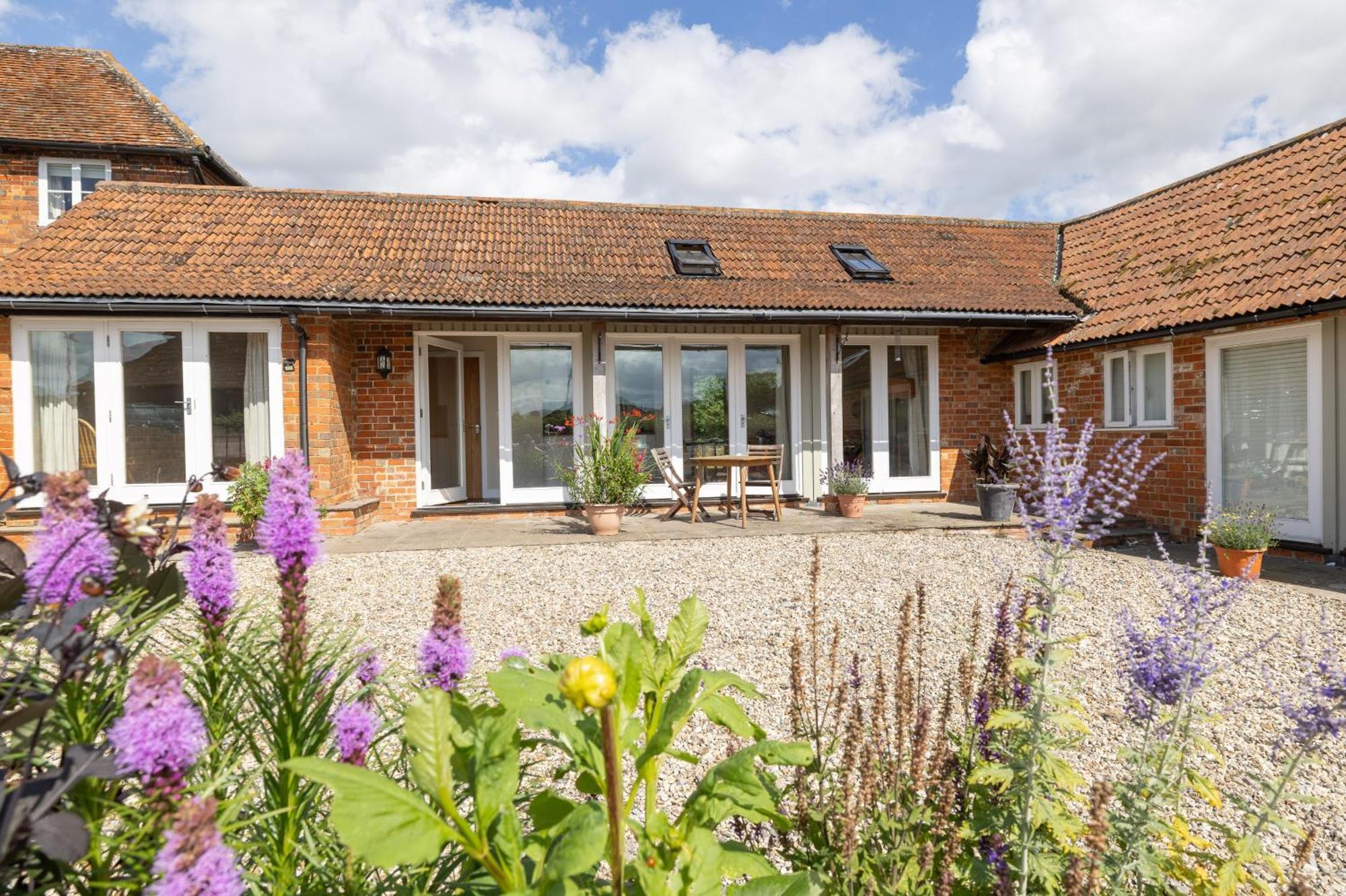 Little Park Farm Queen Anne Farmhouse & Apartments Stratfield Mortimer Екстер'єр фото